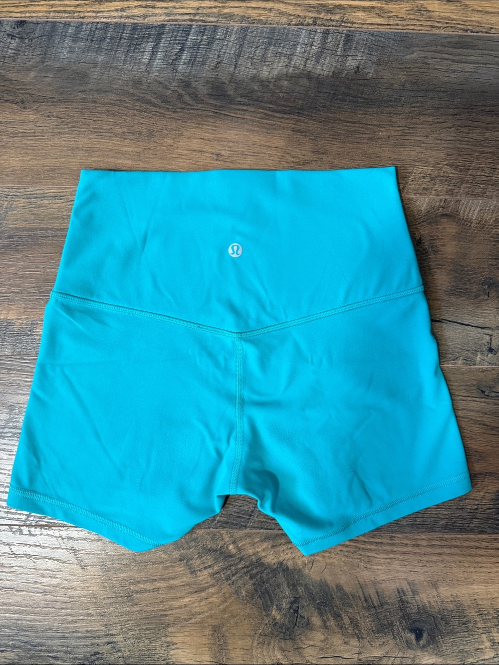 Lululemon Teal High-Rise Athletic Shorts 3in Sz 6